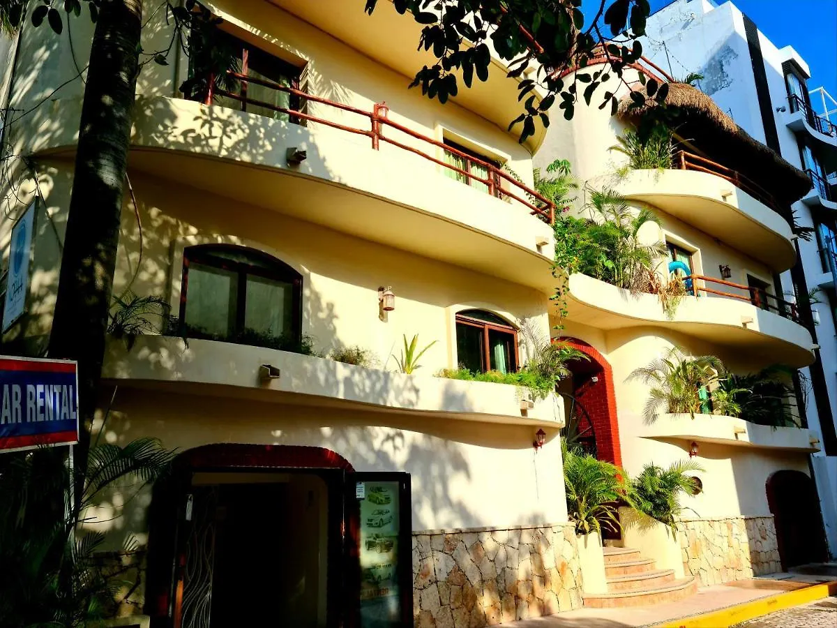 Luxury Villa Steps To The Beach & 5Ta Av, Amazing Playa del Carmen