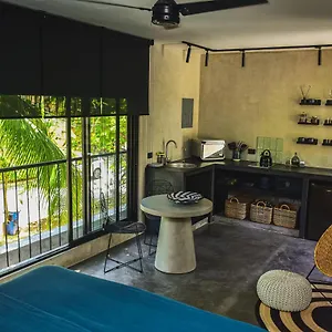 Lote4 - Lgbtq Apartahotel